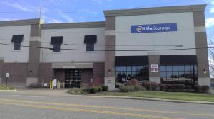Photo of Life Storage - St. Louis - 9900 Big Bend Road