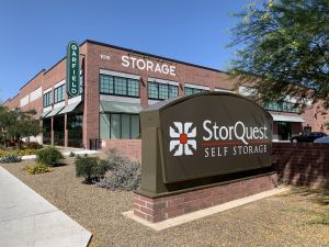 Photo of 1096 StorQuest - Phoenix / Portland