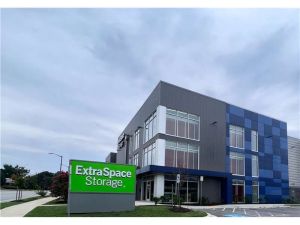Photo of Extra Space Storage - 6063 - Glen Burnie - 8th Ave