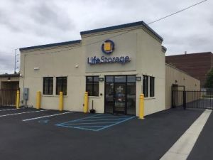 Top 20 Norfolk Va Self Storage Units W Prices Reviews Photo Of Life Storage Norfolk East Brambleton Avenue