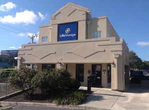 Photo of Life Storage - San Antonio - Huebner Road