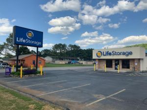 Photo of Life Storage - Huntsville - South Memorial Parkway